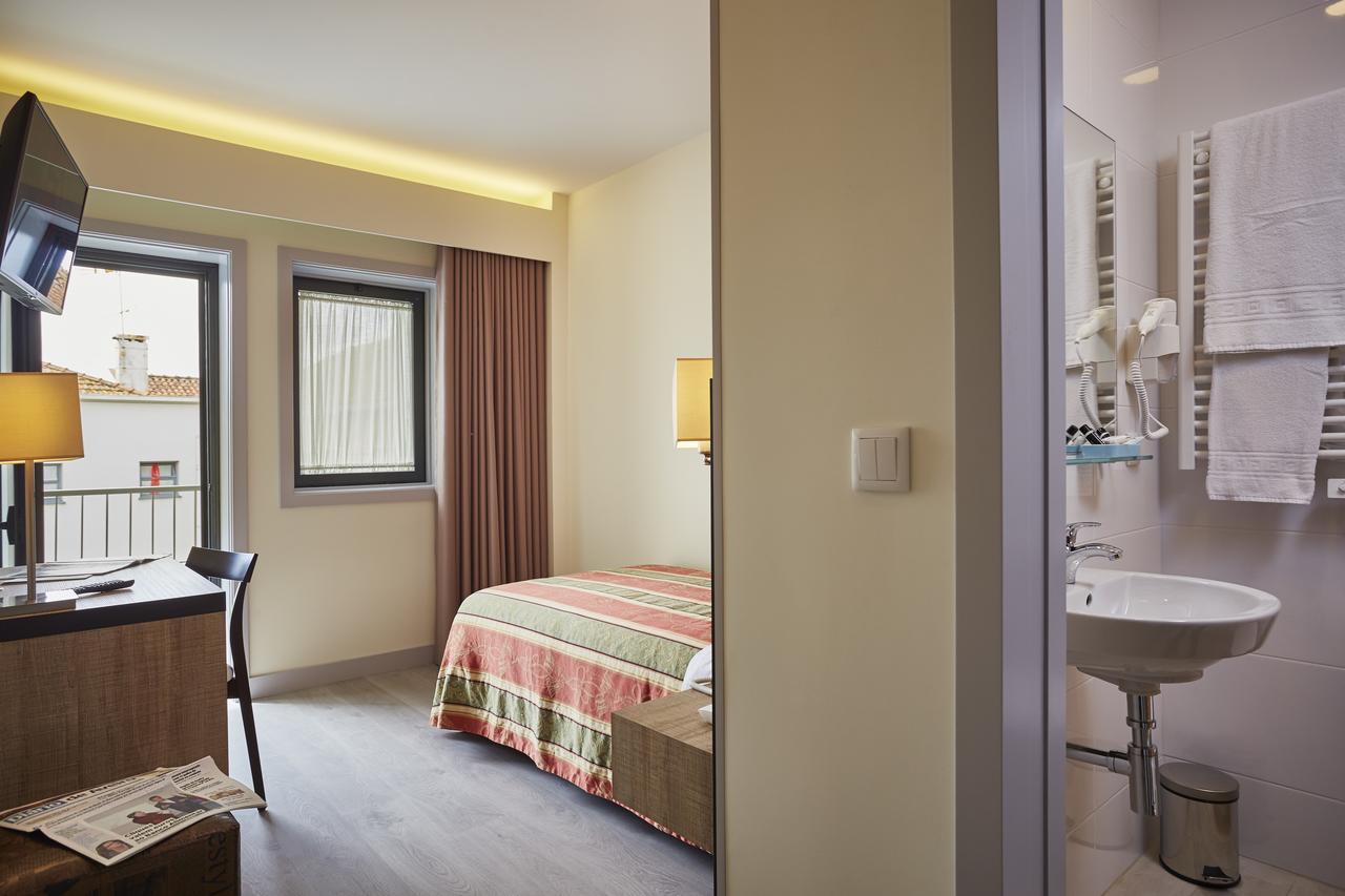 Suites & Hostel Cidade Aveiro Luaran gambar